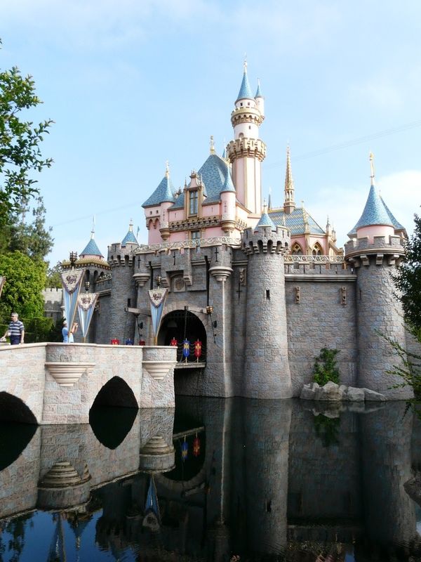 Château de la Belle au Bois Dormant Disneyland Los Angeles
