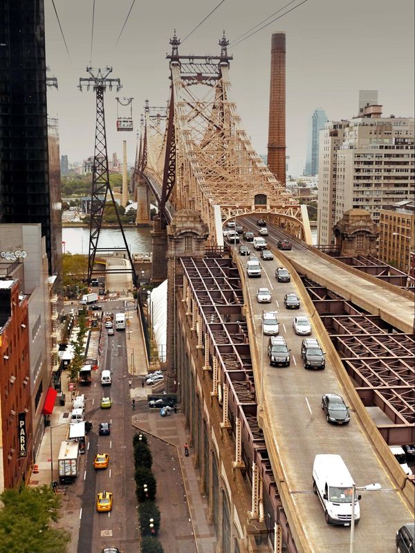 Queensboro Bridge vu depuis le téléphérique de Roosevelt Island New York