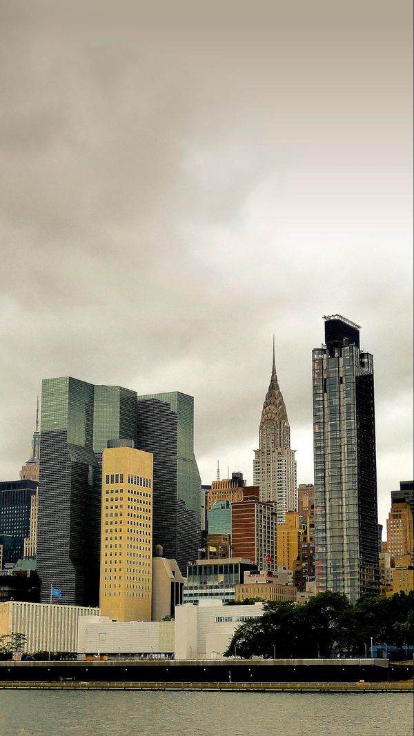 Chrysler Building depuis Roosevelt Island New York