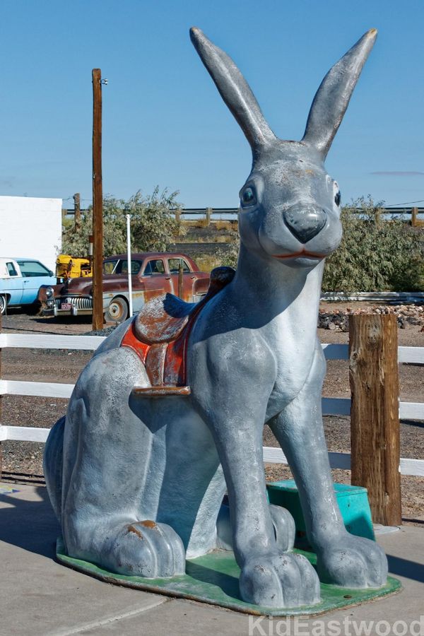 Statue géante de lapin Jackrabbit Trading Post Joseph City Route 66 Arizona