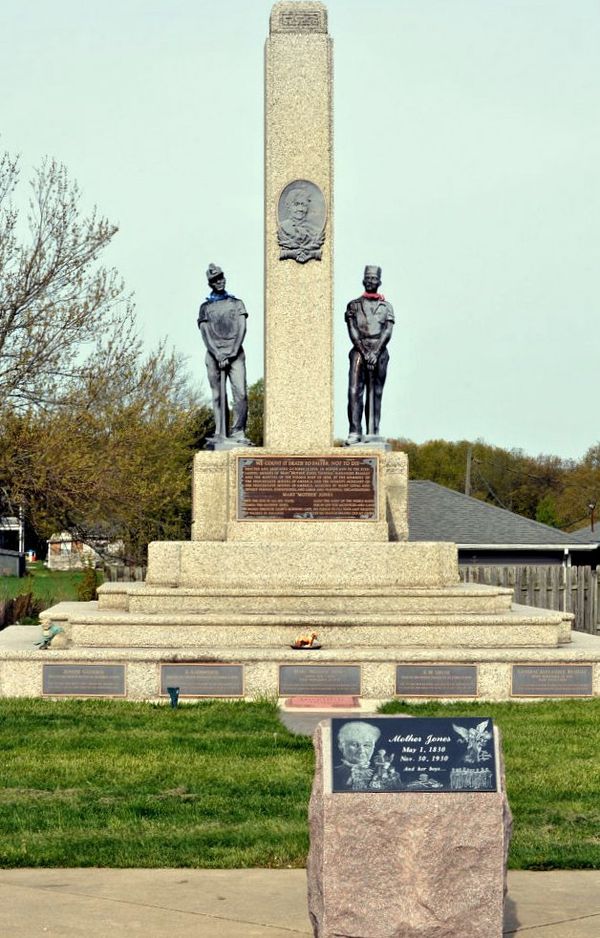 Tombe de Mother Jones Union Miners Cemetary Mount Olive Ilinois