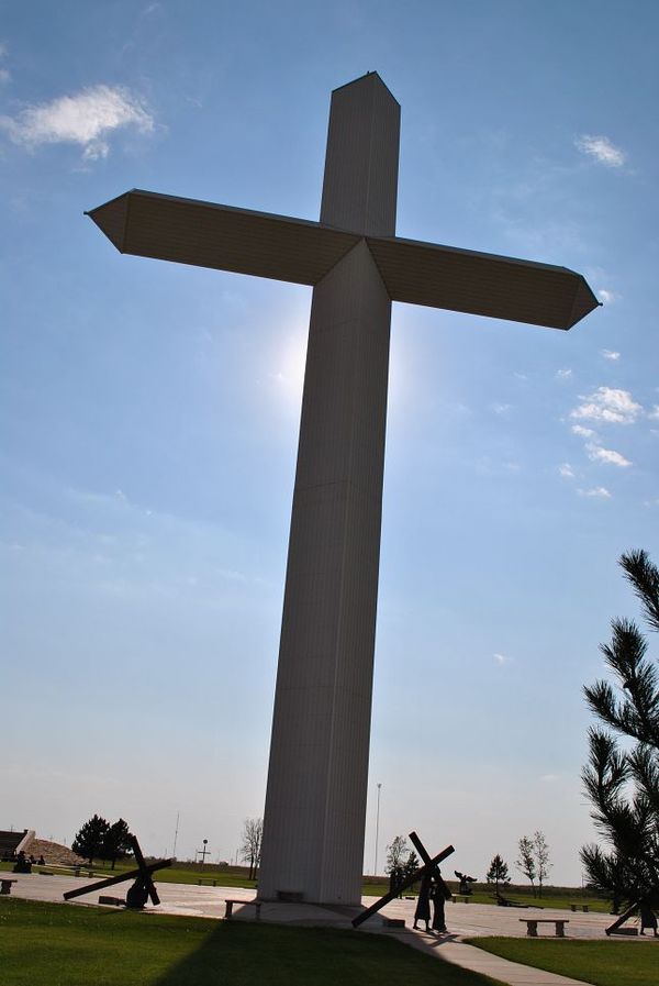 Giant Cross of Our Lord Jesus Christ Groom Route 66 Texas