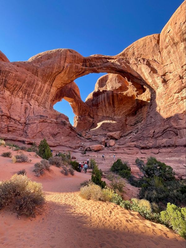 MOAB - ARCHES NATIONAL PARK : Double Arch