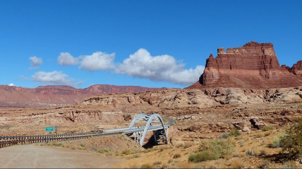 Hite Crossing Bridge UT-95