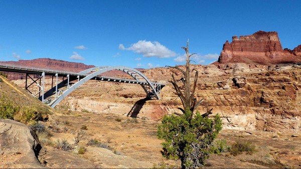 Hite Crossing Bridge UT-95
