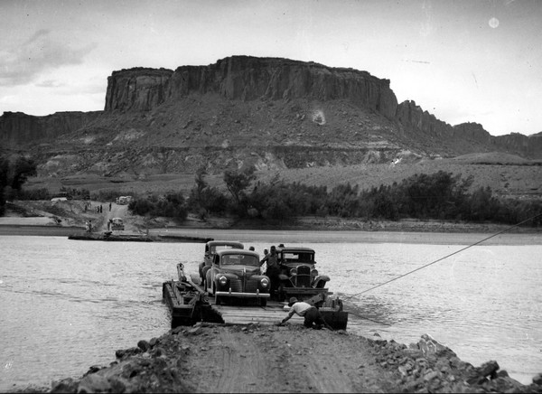 Hite Ferry en 1946