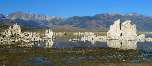 Mono Lake et Yosemite en fond