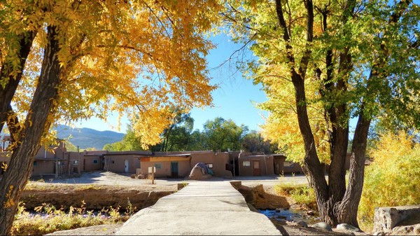 Village Taos Pueblo