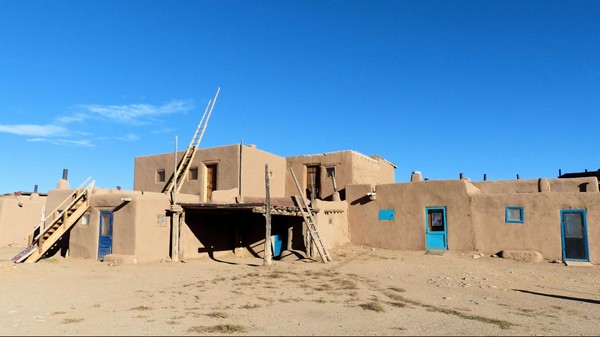 Échelles des maisons Taos Pueblo