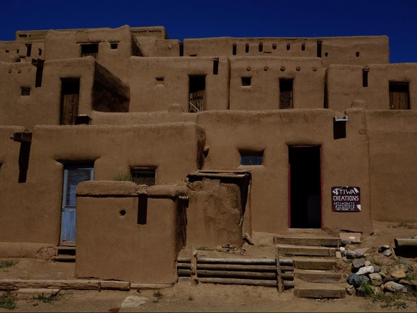 Boutiques Taos Pueblo