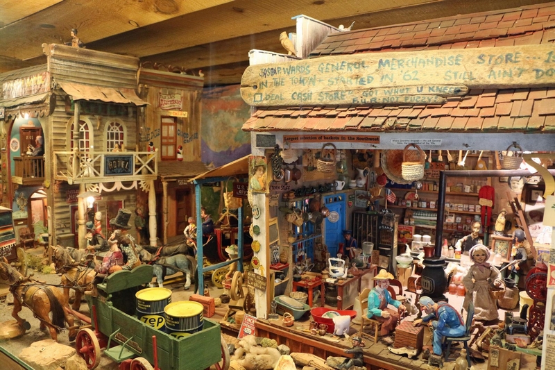 Tinkertown Museum
