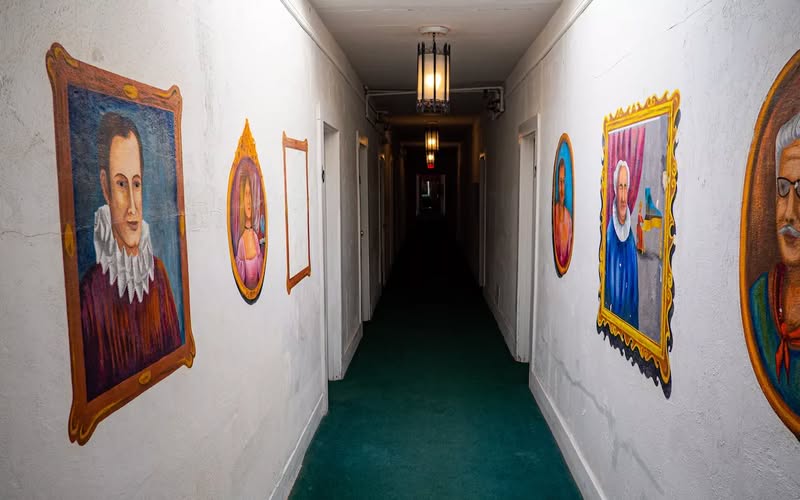 Couloir Armagosa Hotel